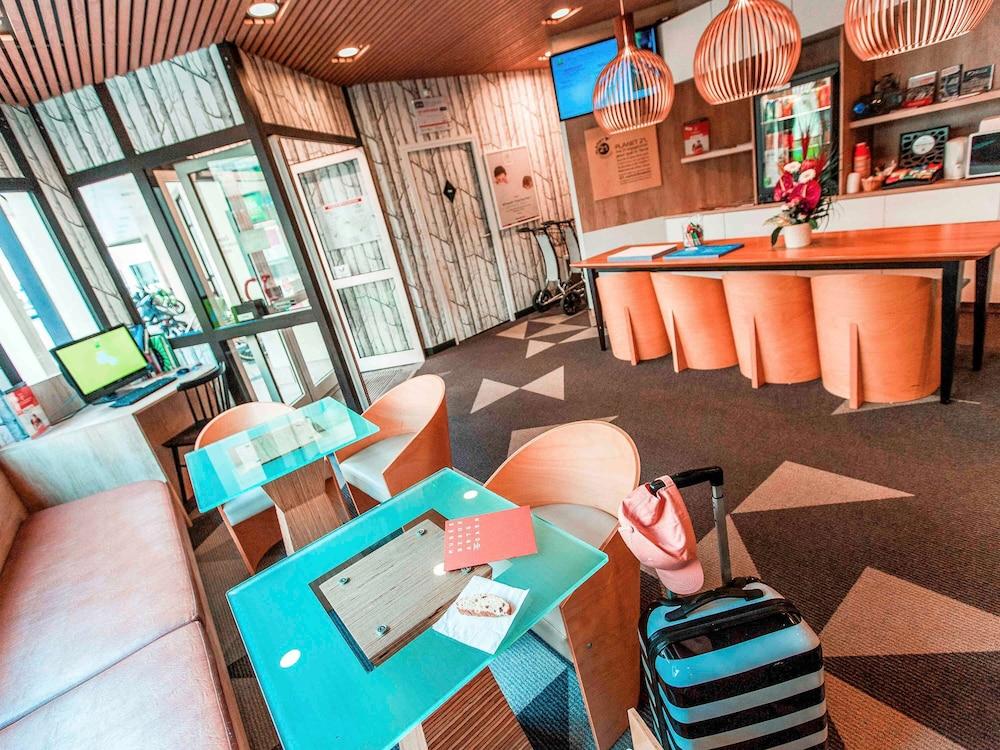 Отель Ibis Styles Caen Centre Historique Экстерьер фото