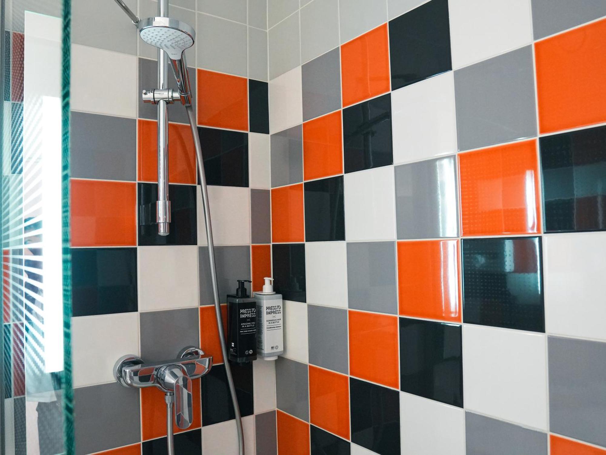Отель Ibis Styles Caen Centre Historique Экстерьер фото