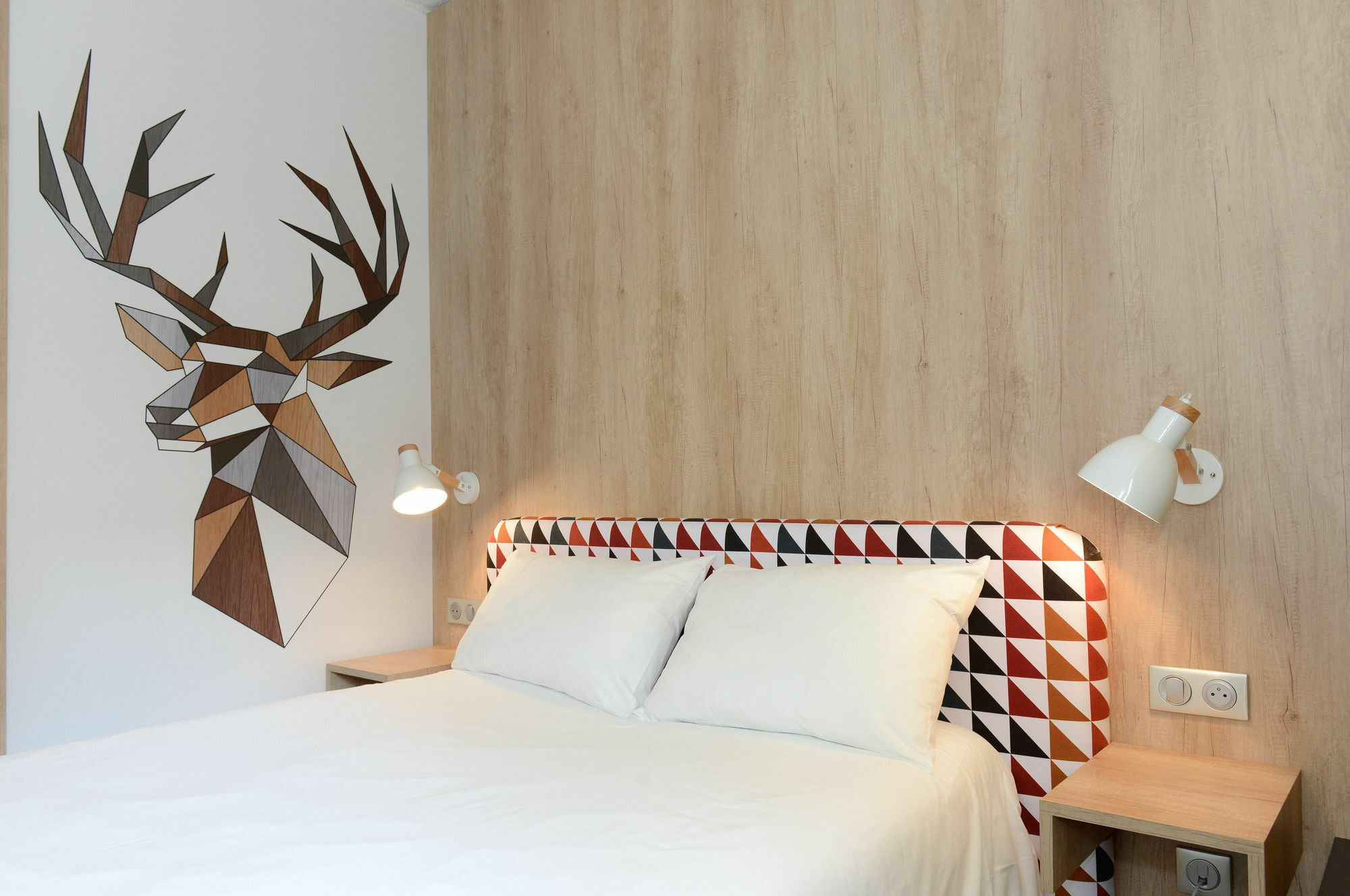 Отель Ibis Styles Caen Centre Historique Экстерьер фото