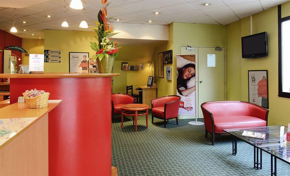 Отель Ibis Styles Caen Centre Historique Экстерьер фото